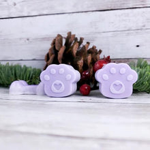 Load image into Gallery viewer, Pet Safe Soy wax melts (tarts) made with lavender essential oil.