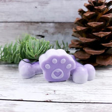 Load image into Gallery viewer, Pet Safe Soy wax melts (tarts) made with lavender essential oil.