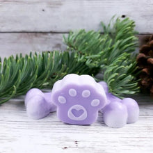 Load image into Gallery viewer, Pet Safe Soy wax melts (tarts) made with lavender essential oil.